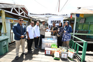 Badak LNG Menyalurkan Bantuan Sosial Korban Kebakaran di Bontang Kuala