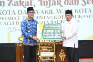 Pemkot Balikpapan Salurkan Zakat Melalui Baznas di Bulan Ramadan